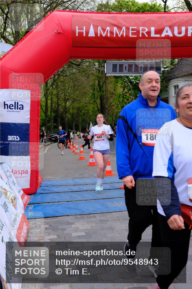 19.04.2026 - Hammer Lauf Tim E. http://msf.ph/oto/9548943 19.04.2026 12:59:05 Ziel 482, 935, 1231, 1865 meine-sportfotos.de