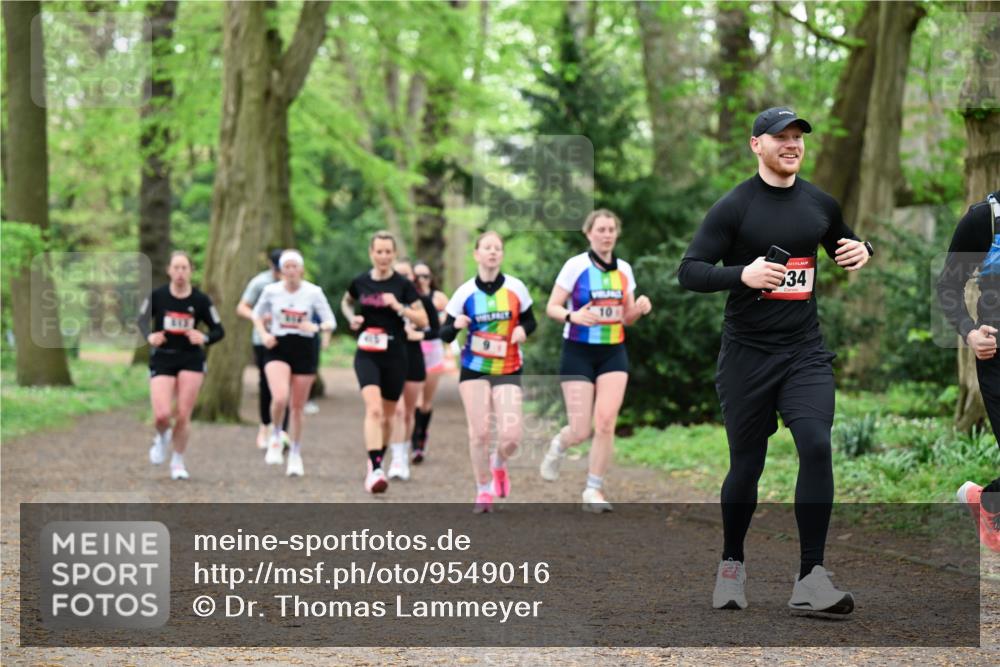 19.04.2026 - Hammer Lauf Dr. Thomas Lammeyer http://msf.ph/oto/9549016 19.04.2026 11:34:27 Laufen 615 meine-sportfotos.de