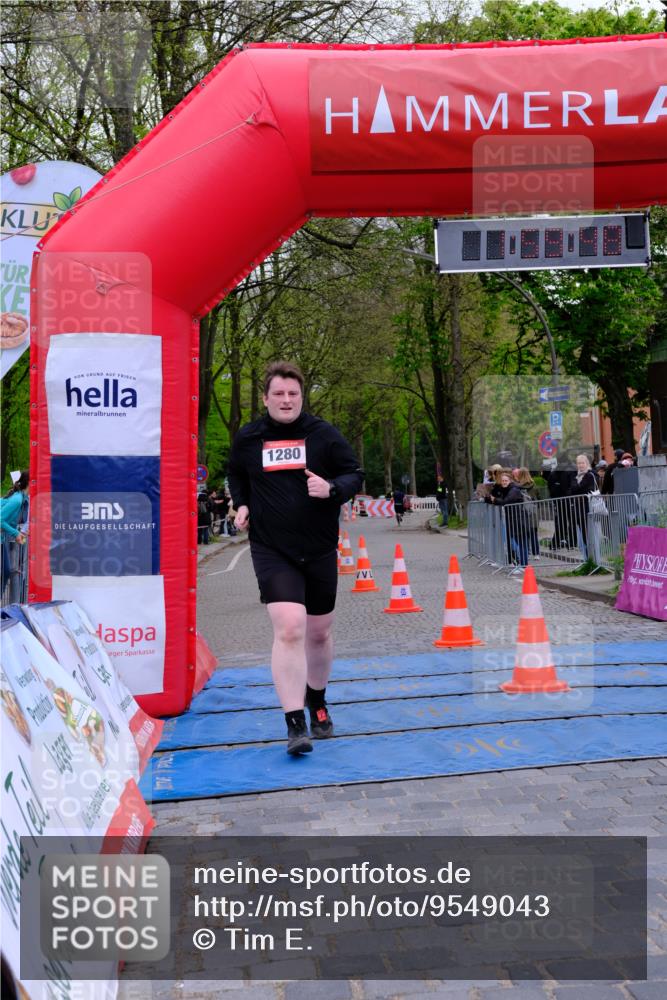 19.04.2026 - Hammer Lauf Tim E. http://msf.ph/oto/9549043 19.04.2026 12:59:55 Ziel 609, 614, 1280 meine-sportfotos.de