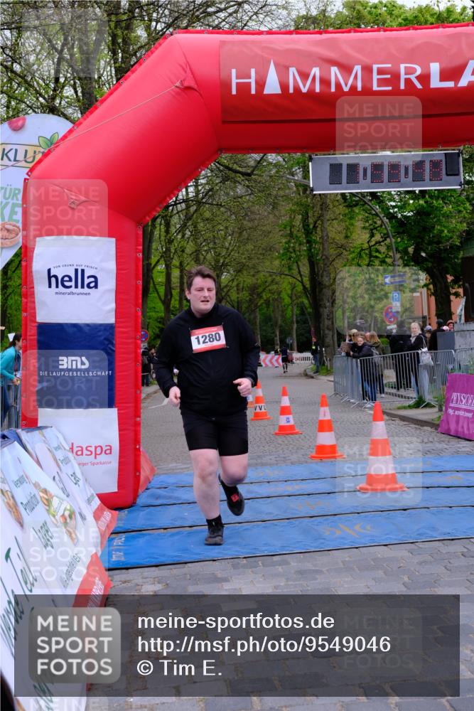 19.04.2026 - Hammer Lauf Tim E. http://msf.ph/oto/9549046 19.04.2026 12:59:55 Ziel 609, 614, 1280 meine-sportfotos.de