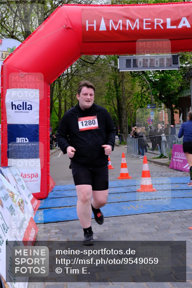 19.04.2026 - Hammer Lauf Tim E. http://msf.ph/oto/9549059 19.04.2026 12:59:56 Ziel 609, 614, 1280 meine-sportfotos.de