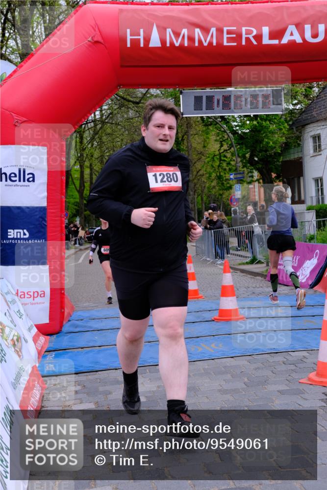 19.04.2026 - Hammer Lauf Tim E. http://msf.ph/oto/9549061 19.04.2026 12:59:56 Ziel 609, 614, 1280 meine-sportfotos.de