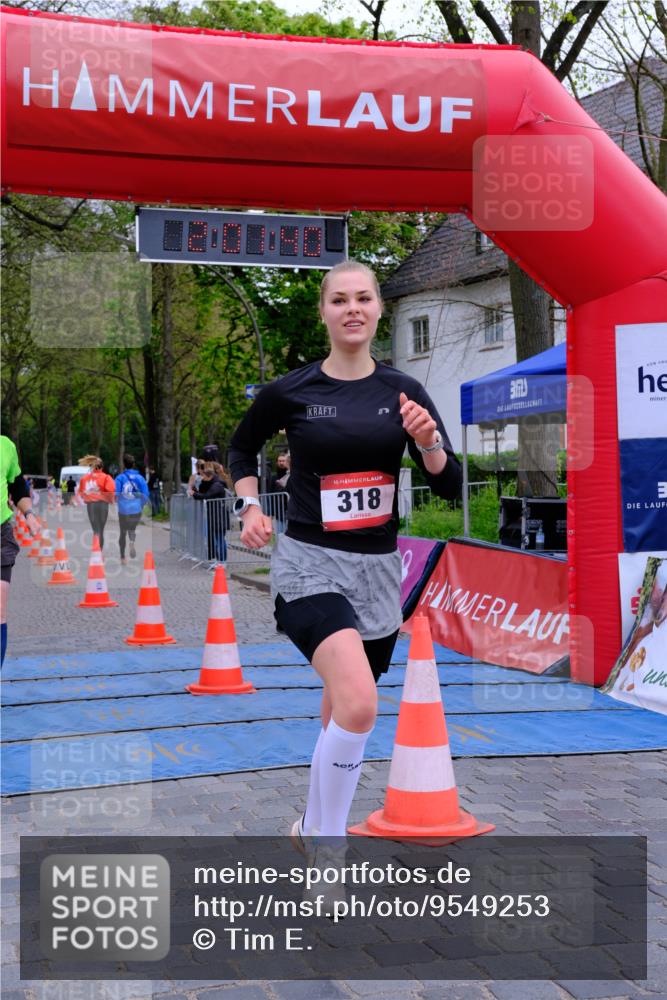 19.04.2026 - Hammer Lauf Tim E. http://msf.ph/oto/9549253 19.04.2026 13:01:47 Ziel 318, 406, 407, 554, 673, 674, 1334 meine-sportfotos.de