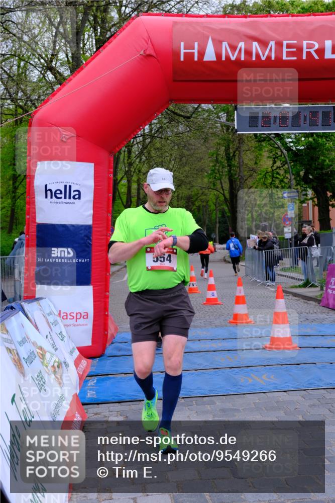 19.04.2026 - Hammer Lauf Tim E. http://msf.ph/oto/9549266 19.04.2026 13:01:49 Ziel 318, 406, 407, 554, 1334 meine-sportfotos.de