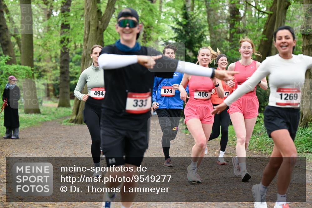 19.04.2026 - Hammer Lauf Dr. Thomas Lammeyer http://msf.ph/oto/9549277 19.04.2026 11:35:24 Laufen 494, 333, 674, 406, 1269 meine-sportfotos.de