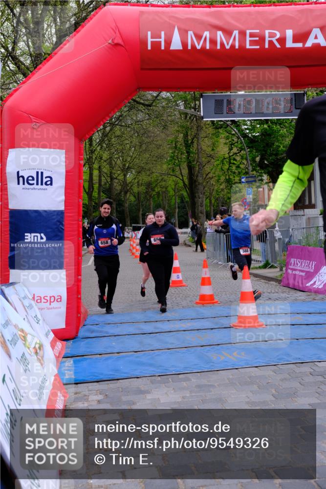 19.04.2026 - Hammer Lauf Tim E. http://msf.ph/oto/9549326 19.04.2026 13:02:02 Ziel 357, 388, 658, 659, 773, 1470 meine-sportfotos.de