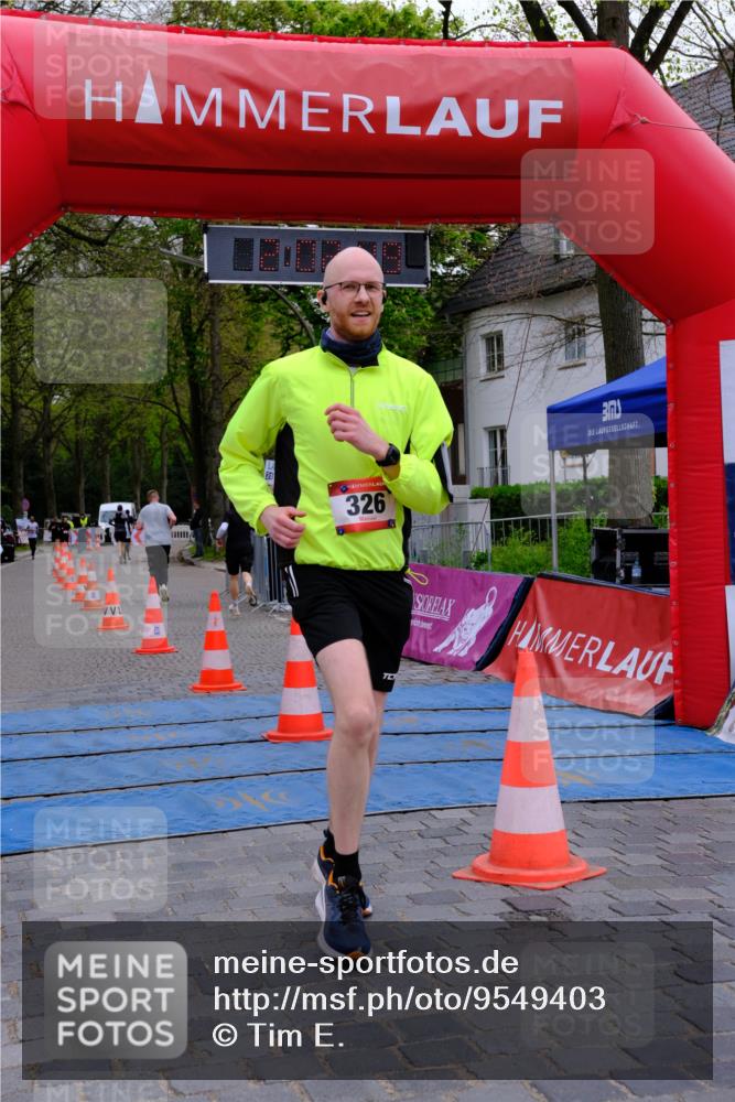 19.04.2026 - Hammer Lauf Tim E. http://msf.ph/oto/9549403 19.04.2026 13:02:56 Ziel 326, 656, 690, 1018 meine-sportfotos.de