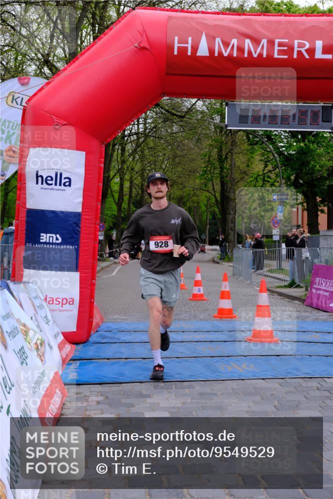 19.04.2026 - Hammer Lauf Tim E. http://msf.ph/oto/9549529 19.04.2026 13:03:57 Ziel 928 meine-sportfotos.de