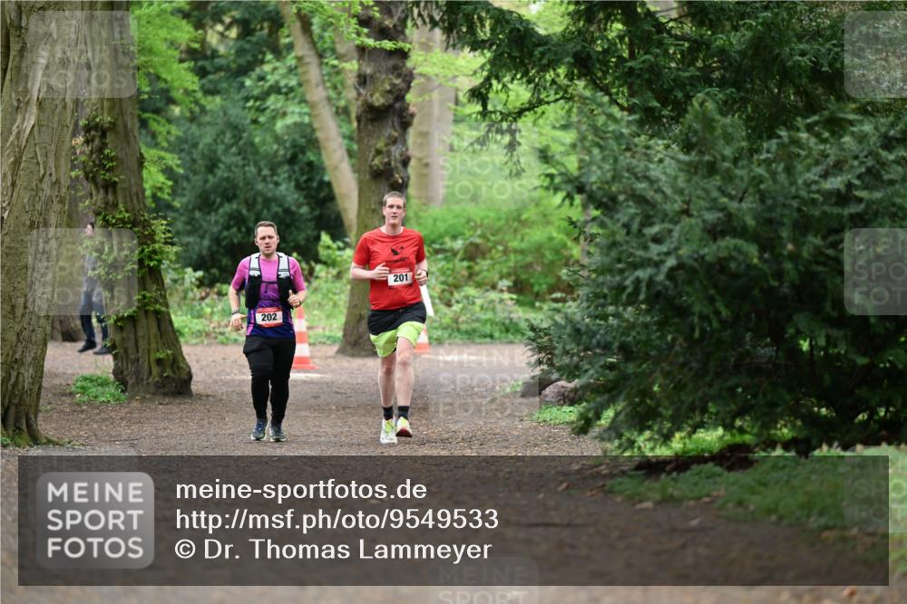 19.04.2026 - Hammer Lauf Dr. Thomas Lammeyer http://msf.ph/oto/9549533 19.04.2026 11:36:35 Laufen 202, 201 meine-sportfotos.de