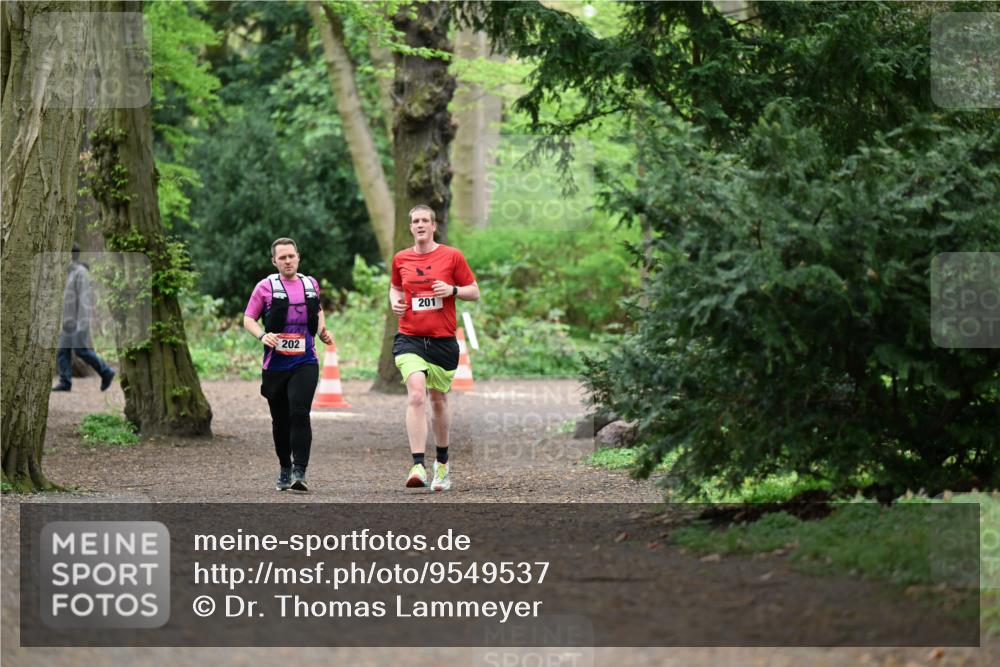 19.04.2026 - Hammer Lauf Dr. Thomas Lammeyer http://msf.ph/oto/9549537 19.04.2026 11:36:35 Laufen 202, 201 meine-sportfotos.de
