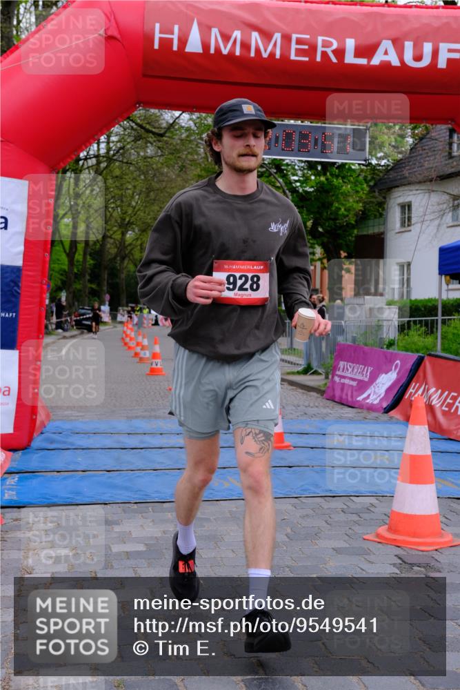 19.04.2026 - Hammer Lauf Tim E. http://msf.ph/oto/9549541 19.04.2026 13:03:58 Ziel 928 meine-sportfotos.de