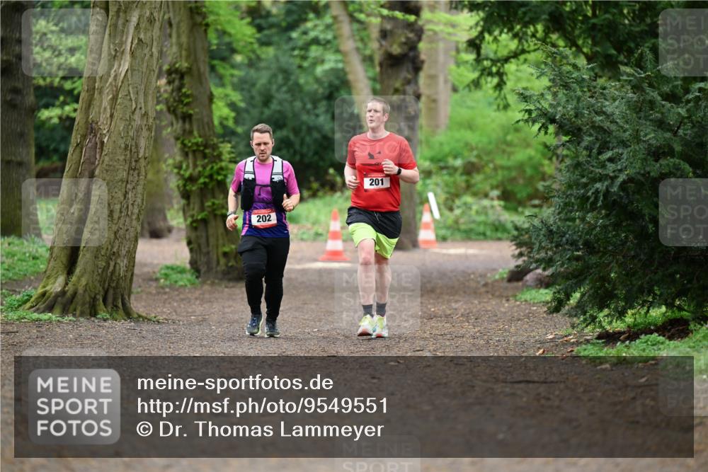 19.04.2026 - Hammer Lauf Dr. Thomas Lammeyer http://msf.ph/oto/9549551 19.04.2026 11:36:38 Laufen 202, 201 meine-sportfotos.de