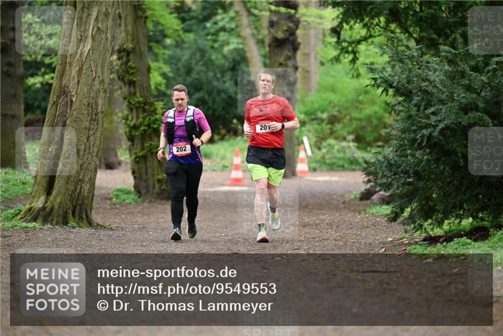 19.04.2026 - Hammer Lauf Dr. Thomas Lammeyer http://msf.ph/oto/9549553 19.04.2026 11:36:38 Laufen 202, 201 meine-sportfotos.de