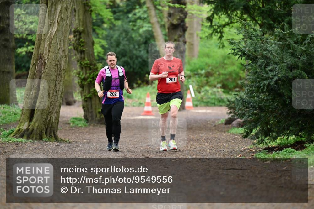 19.04.2026 - Hammer Lauf Dr. Thomas Lammeyer http://msf.ph/oto/9549556 19.04.2026 11:36:38 Laufen 202, 201 meine-sportfotos.de