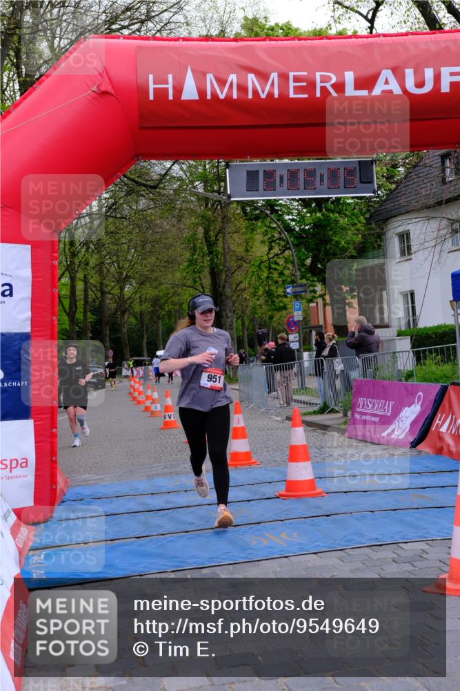 19.04.2026 - Hammer Lauf Tim E. http://msf.ph/oto/9549649 19.04.2026 13:05:13 Ziel 929, 951 meine-sportfotos.de