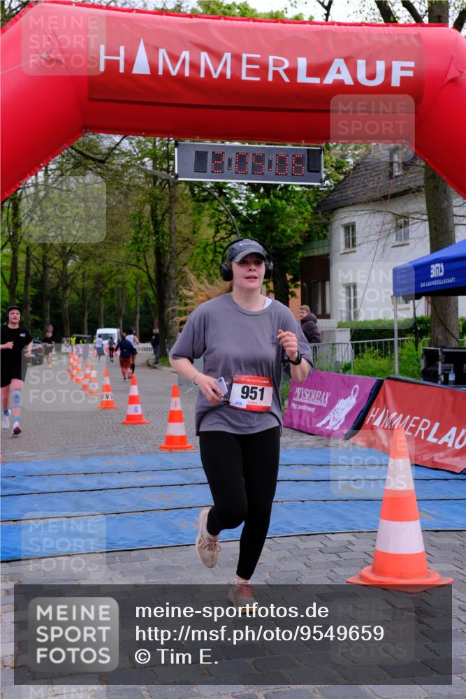 19.04.2026 - Hammer Lauf Tim E. http://msf.ph/oto/9549659 19.04.2026 13:05:14 Ziel 929, 951 meine-sportfotos.de