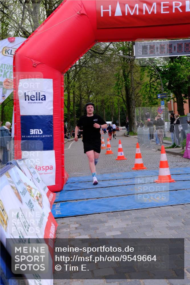 19.04.2026 - Hammer Lauf Tim E. http://msf.ph/oto/9549664 19.04.2026 13:05:15 Ziel 929, 951 meine-sportfotos.de