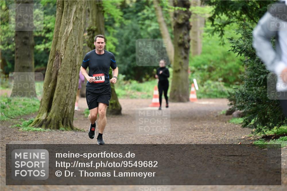 19.04.2026 - Hammer Lauf Dr. Thomas Lammeyer http://msf.ph/oto/9549682 19.04.2026 11:37:30 Laufen 631 meine-sportfotos.de