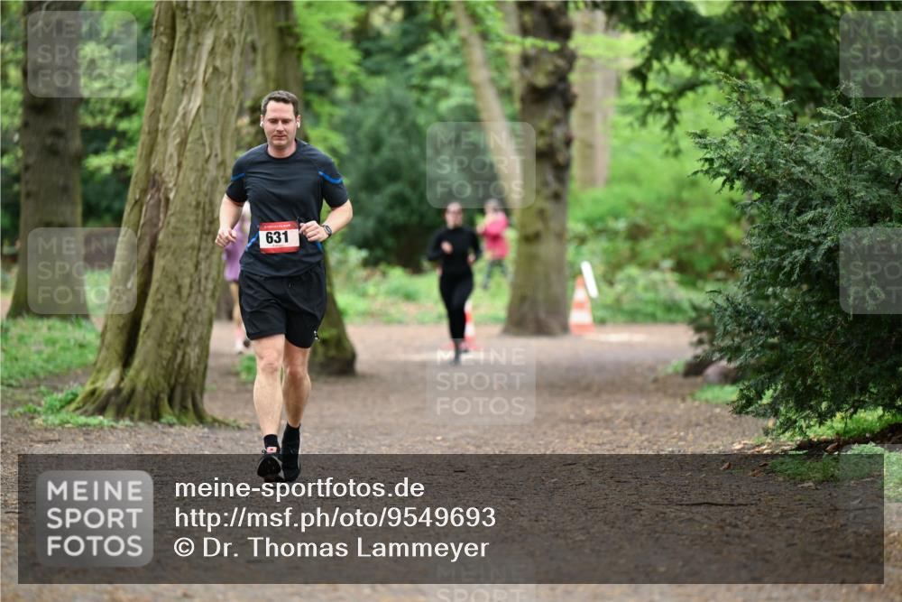19.04.2026 - Hammer Lauf Dr. Thomas Lammeyer http://msf.ph/oto/9549693 19.04.2026 11:37:31 Laufen 631 meine-sportfotos.de
