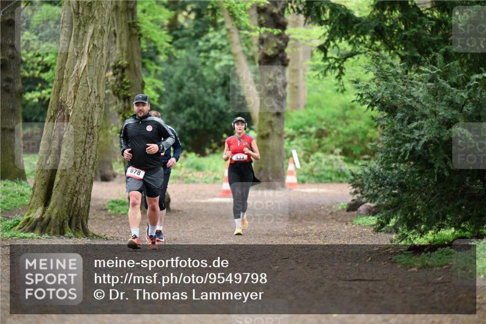 19.04.2026 - Hammer Lauf Dr. Thomas Lammeyer http://msf.ph/oto/9549798 19.04.2026 11:38:04 Laufen 678, 433 meine-sportfotos.de