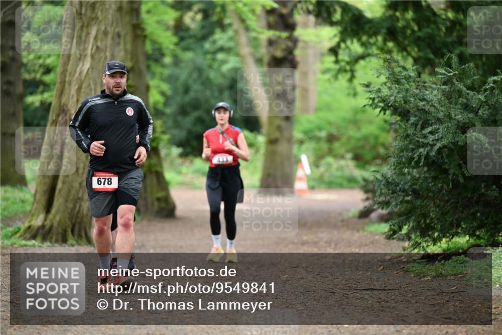 19.04.2026 - Hammer Lauf Dr. Thomas Lammeyer http://msf.ph/oto/9549841 19.04.2026 11:38:08 Laufen 678, 433 meine-sportfotos.de