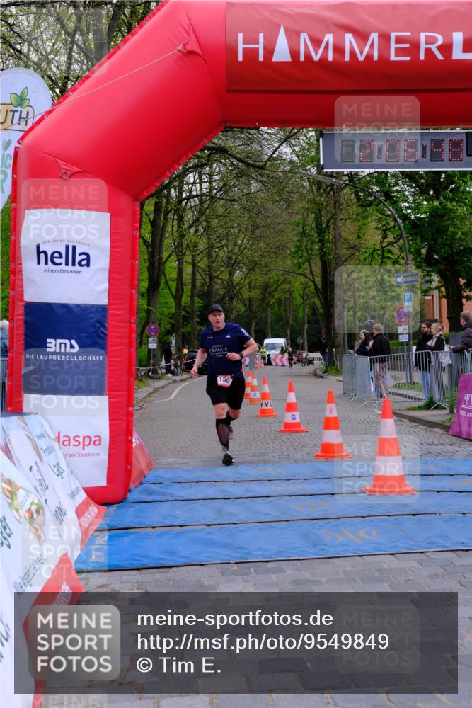 19.04.2026 - Hammer Lauf Tim E. http://msf.ph/oto/9549849 19.04.2026 13:06:56 Ziel 150 meine-sportfotos.de