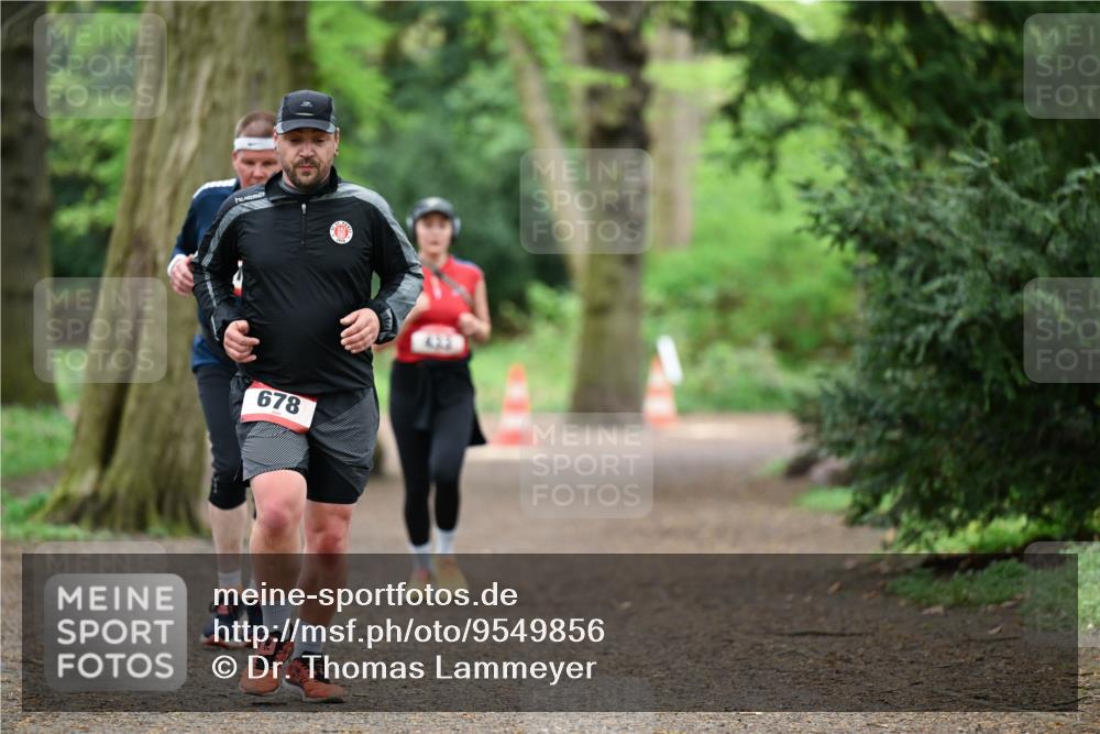 19.04.2026 - Hammer Lauf Dr. Thomas Lammeyer http://msf.ph/oto/9549856 19.04.2026 11:38:10 Laufen 678 meine-sportfotos.de