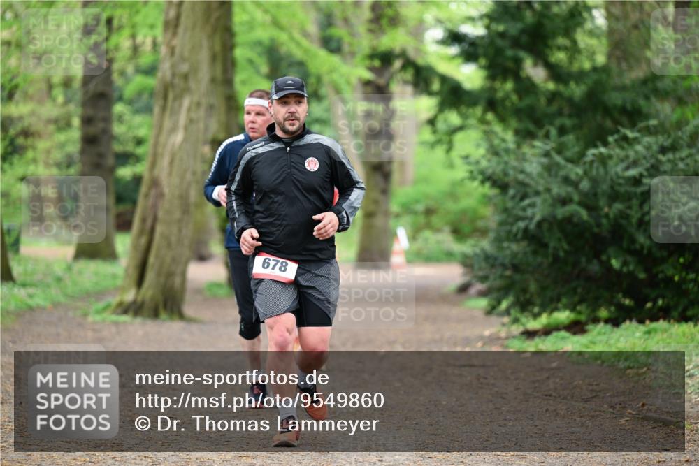 19.04.2026 - Hammer Lauf Dr. Thomas Lammeyer http://msf.ph/oto/9549860 19.04.2026 11:38:12 Laufen 678 meine-sportfotos.de