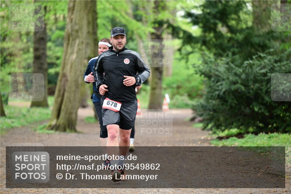 19.04.2026 - Hammer Lauf Dr. Thomas Lammeyer http://msf.ph/oto/9549862 19.04.2026 11:38:12 Laufen 678 meine-sportfotos.de