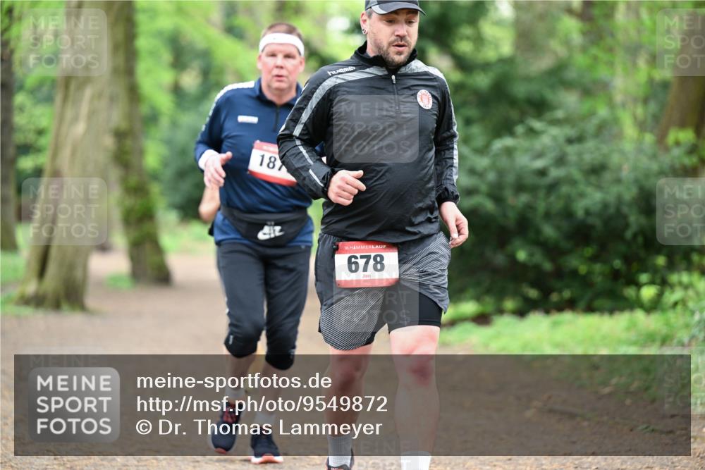19.04.2026 - Hammer Lauf Dr. Thomas Lammeyer http://msf.ph/oto/9549872 19.04.2026 11:38:14 Laufen 678 meine-sportfotos.de