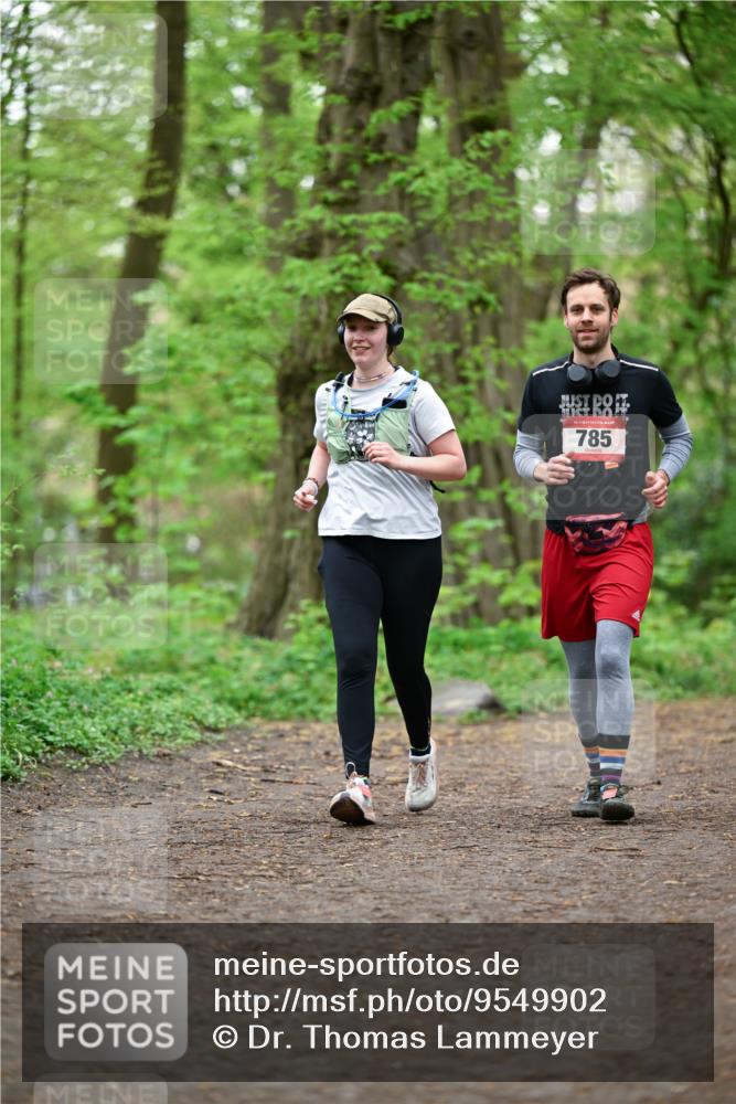 19.04.2026 - Hammer Lauf Dr. Thomas Lammeyer http://msf.ph/oto/9549902 19.04.2026 11:43:12 Laufen 785 meine-sportfotos.de