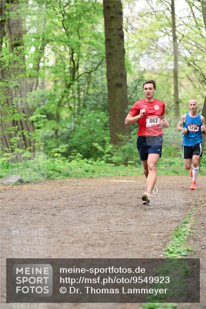19.04.2026 - Hammer Lauf Dr. Thomas Lammeyer http://msf.ph/oto/9549923 19.04.2026 11:43:32 Laufen 215, 862, 1236 meine-sportfotos.de