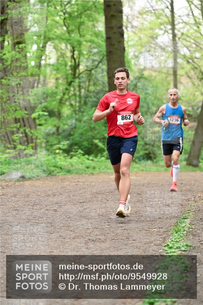 19.04.2026 - Hammer Lauf Dr. Thomas Lammeyer http://msf.ph/oto/9549928 19.04.2026 11:43:33 Laufen 215, 862, 1236 meine-sportfotos.de