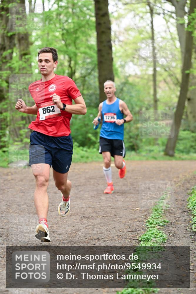 19.04.2026 - Hammer Lauf Dr. Thomas Lammeyer http://msf.ph/oto/9549934 19.04.2026 11:43:34 Laufen 215, 862, 1236 meine-sportfotos.de