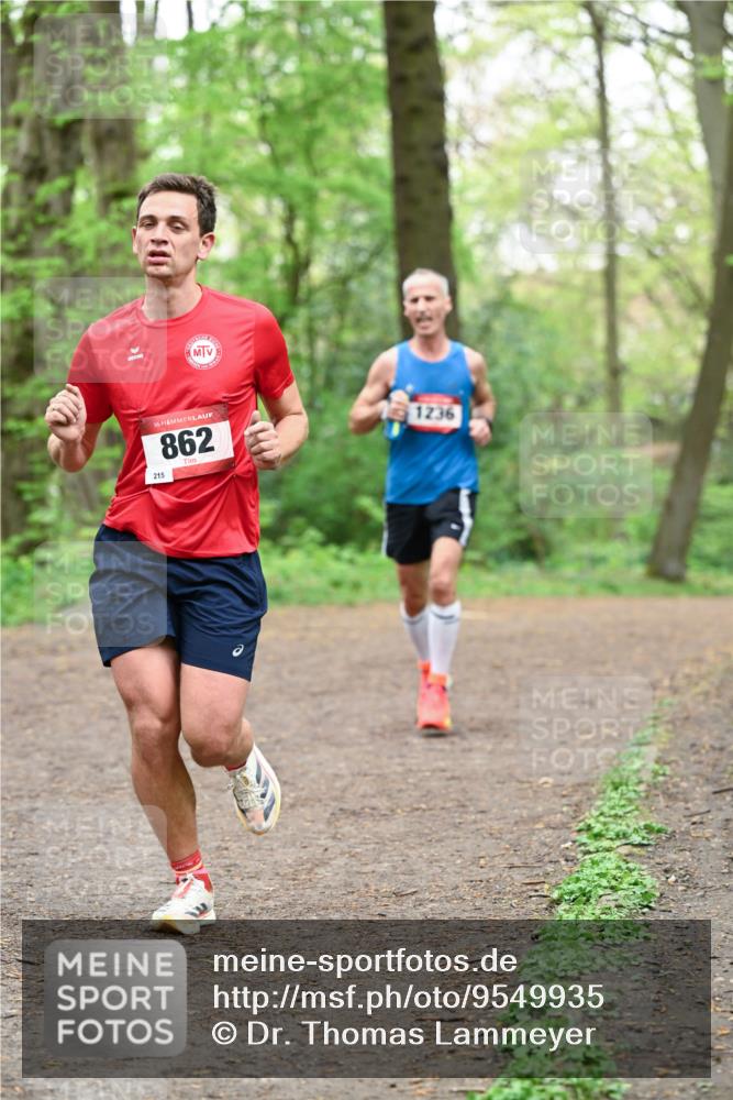 19.04.2026 - Hammer Lauf Dr. Thomas Lammeyer http://msf.ph/oto/9549935 19.04.2026 11:43:34 Laufen 215, 862, 1236 meine-sportfotos.de