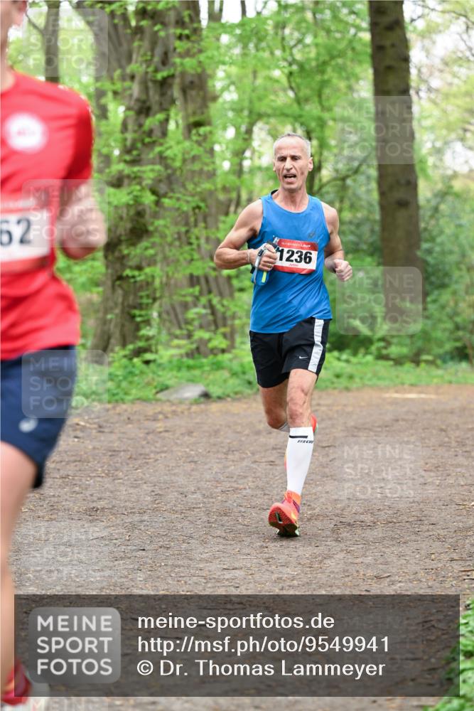 19.04.2026 - Hammer Lauf Dr. Thomas Lammeyer http://msf.ph/oto/9549941 19.04.2026 11:43:35 Laufen 1236 meine-sportfotos.de