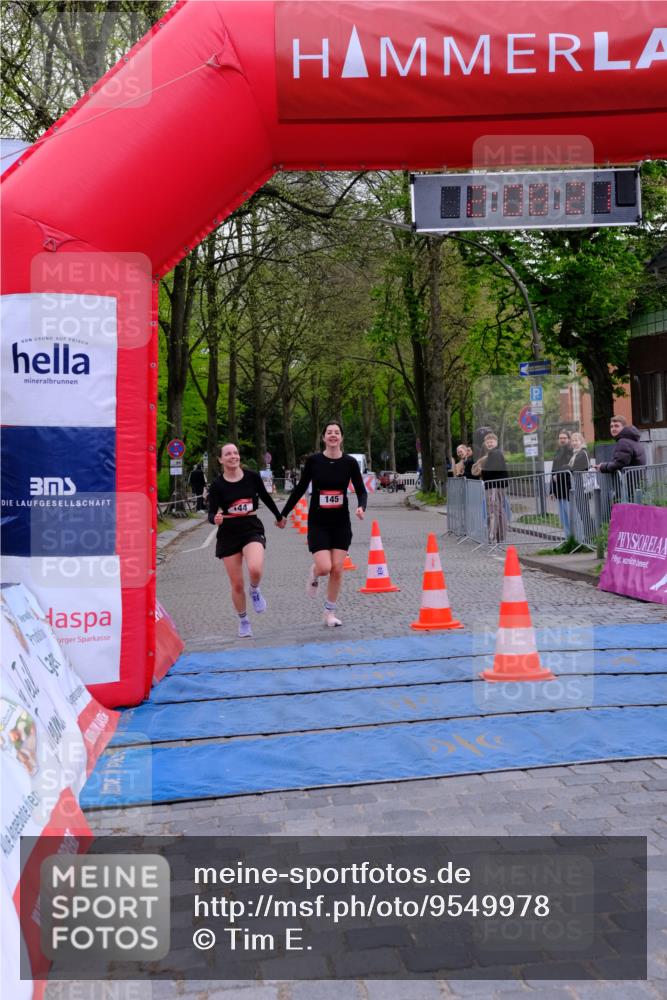 19.04.2026 - Hammer Lauf Tim E. http://msf.ph/oto/9549978 19.04.2026 13:08:28 Ziel 144, 145 meine-sportfotos.de