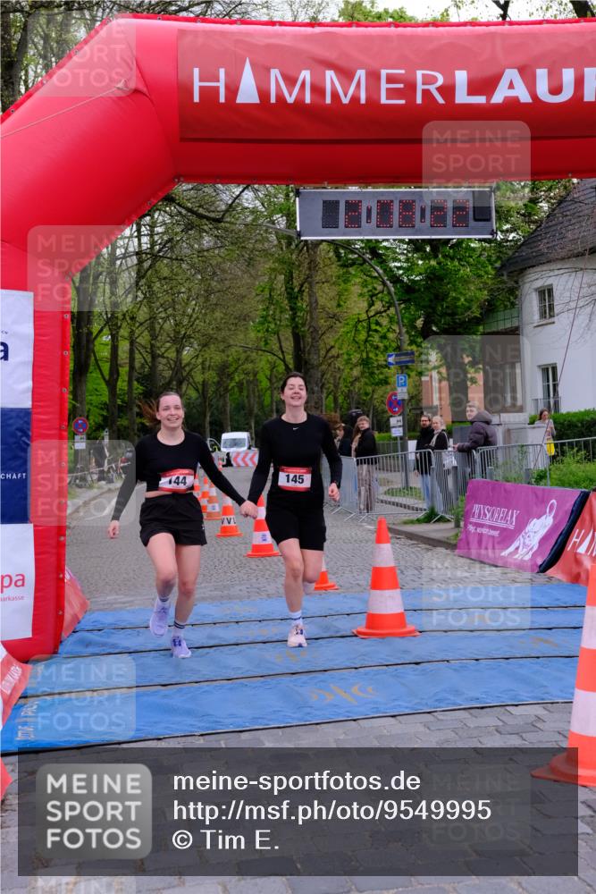 19.04.2026 - Hammer Lauf Tim E. http://msf.ph/oto/9549995 19.04.2026 13:08:29 Ziel 144, 145 meine-sportfotos.de