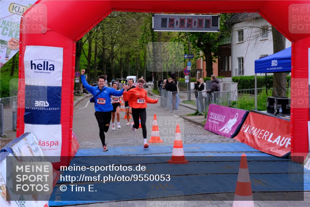 19.04.2026 - Hammer Lauf Tim E. http://msf.ph/oto/9550053 19.04.2026 13:09:14 Ziel 331, 673, 674, 1269 meine-sportfotos.de