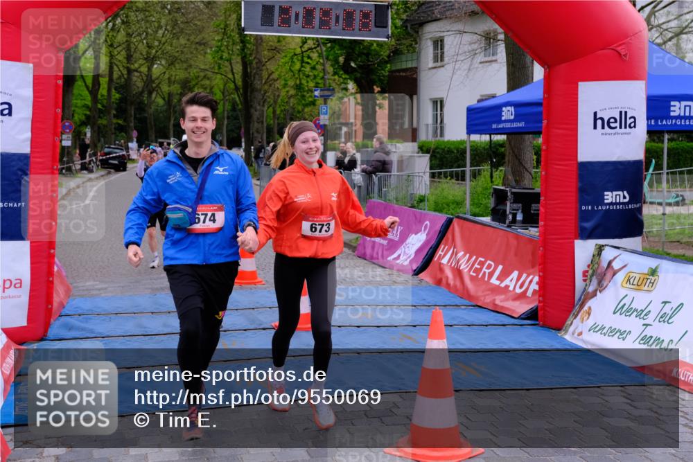 19.04.2026 - Hammer Lauf Tim E. http://msf.ph/oto/9550069 19.04.2026 13:09:15 Ziel 331, 673, 674, 1269 meine-sportfotos.de
