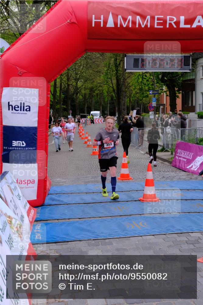 19.04.2026 - Hammer Lauf Tim E. http://msf.ph/oto/9550082 19.04.2026 13:09:36 Ziel 353, 467, 825 meine-sportfotos.de