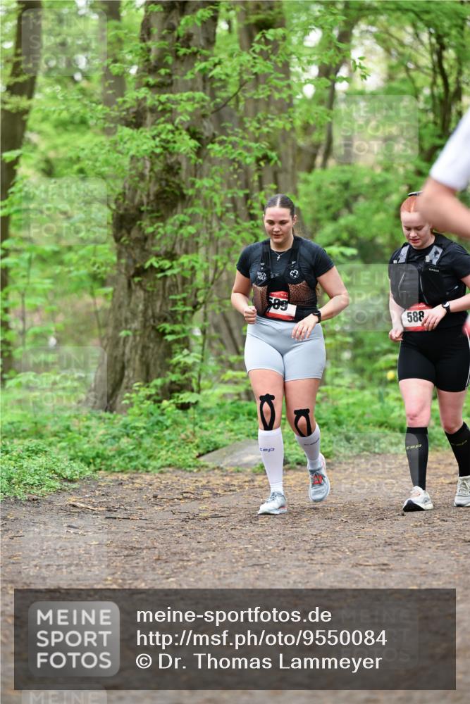 19.04.2026 - Hammer Lauf Dr. Thomas Lammeyer http://msf.ph/oto/9550084 19.04.2026 11:45:23 Laufen 589, 588 meine-sportfotos.de