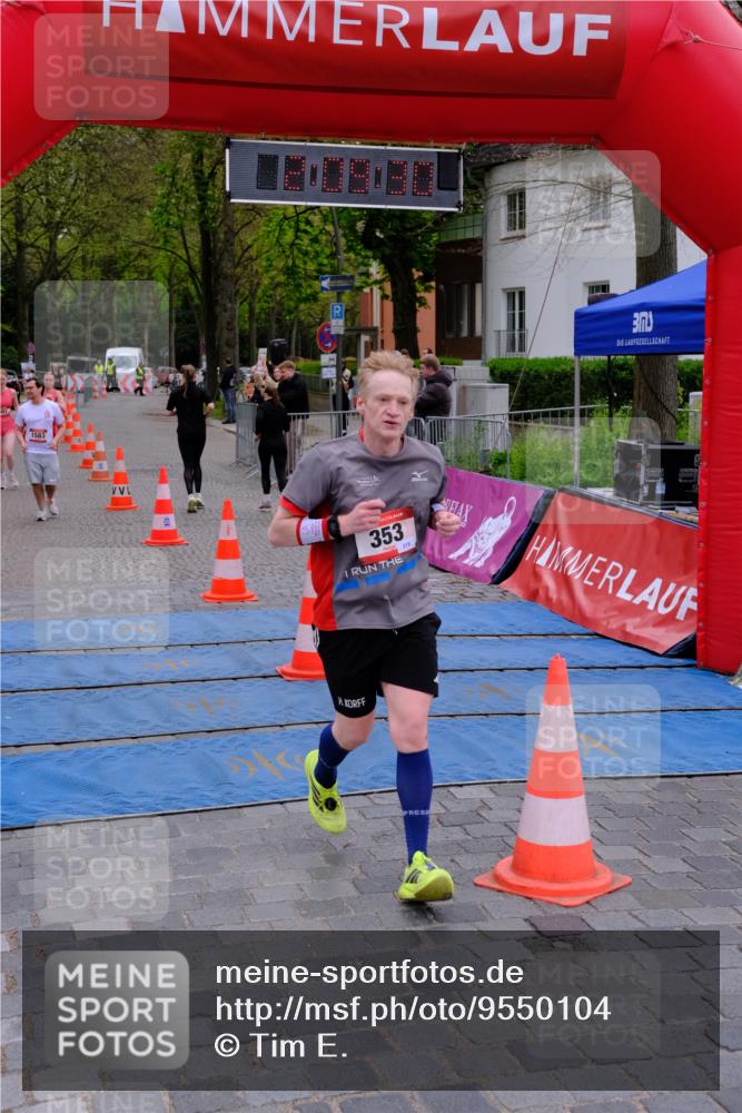 19.04.2026 - Hammer Lauf Tim E. http://msf.ph/oto/9550104 19.04.2026 13:09:37 Ziel 353, 407, 467, 825, 1296, 1582 meine-sportfotos.de