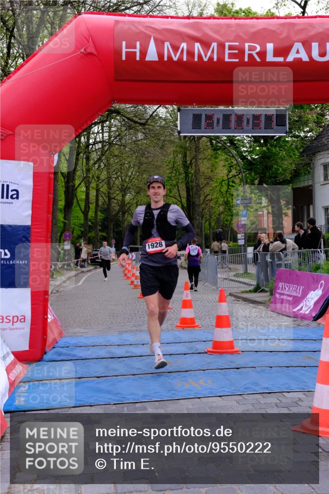 19.04.2026 - Hammer Lauf Tim E. http://msf.ph/oto/9550222 19.04.2026 13:10:44 Ziel 2, 202, 1018, 1928 meine-sportfotos.de