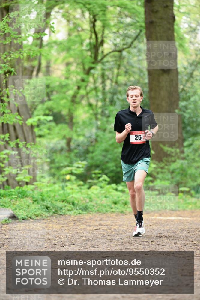 19.04.2026 - Hammer Lauf Dr. Thomas Lammeyer http://msf.ph/oto/9550352 19.04.2026 11:49:18 Laufen 252 meine-sportfotos.de