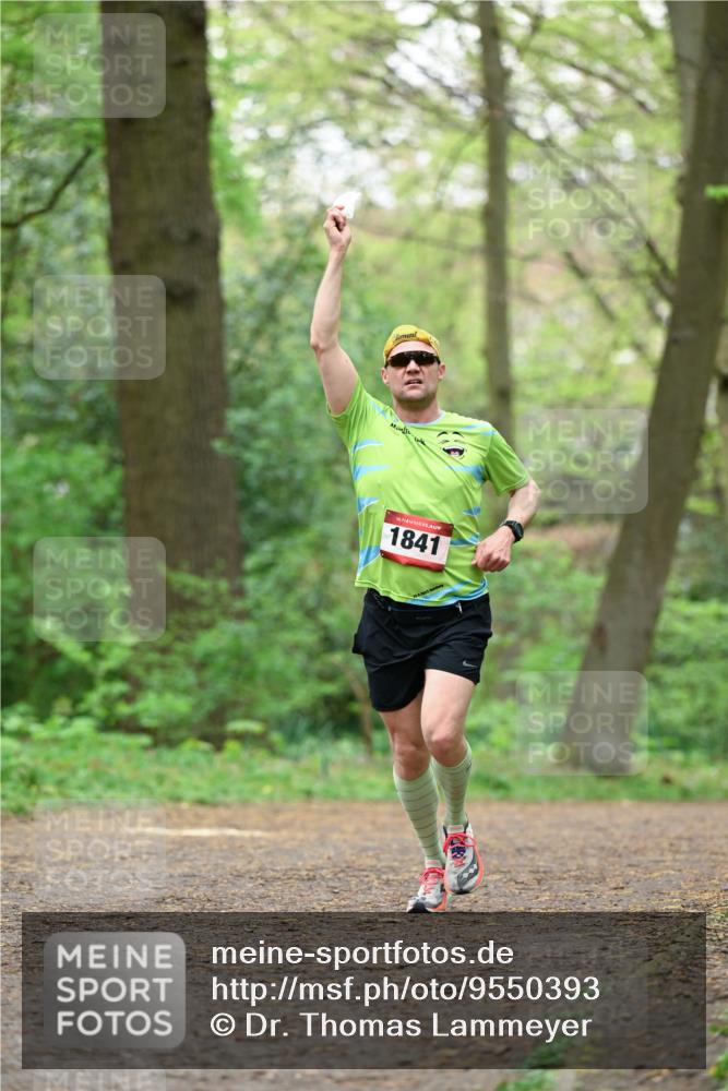 19.04.2026 - Hammer Lauf Dr. Thomas Lammeyer http://msf.ph/oto/9550393 19.04.2026 11:49:39 Laufen 1841 meine-sportfotos.de