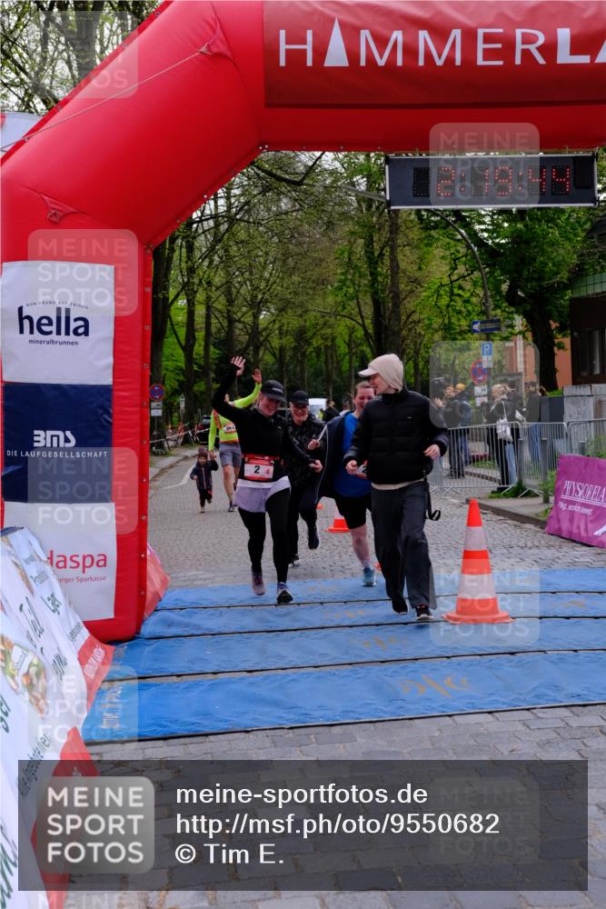19.04.2026 - Hammer Lauf Tim E. http://msf.ph/oto/9550682 19.04.2026 13:19:52 Ziel 263 meine-sportfotos.de