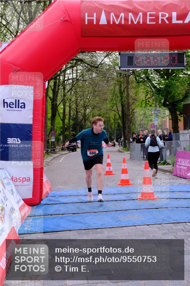 19.04.2026 - Hammer Lauf Tim E. http://msf.ph/oto/9550753 19.04.2026 13:22:28 Ziel 398, 680 meine-sportfotos.de
