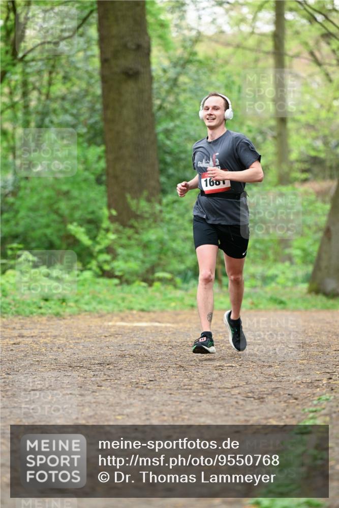 19.04.2026 - Hammer Lauf Dr. Thomas Lammeyer http://msf.ph/oto/9550768 19.04.2026 11:52:35 Laufen 160 meine-sportfotos.de