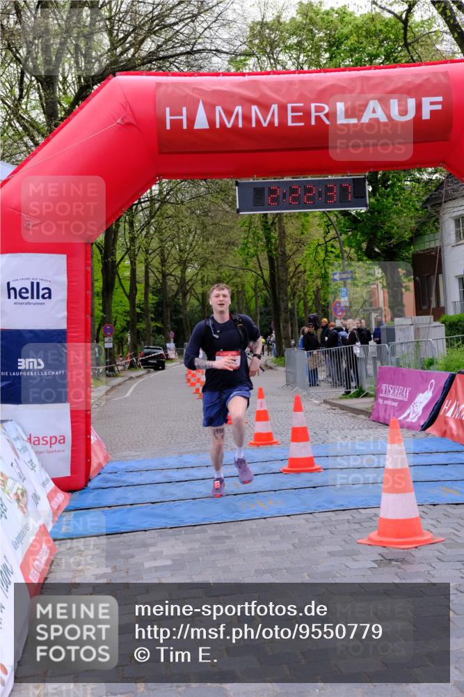 19.04.2026 - Hammer Lauf Tim E. http://msf.ph/oto/9550779 19.04.2026 13:22:45 Ziel 409 meine-sportfotos.de